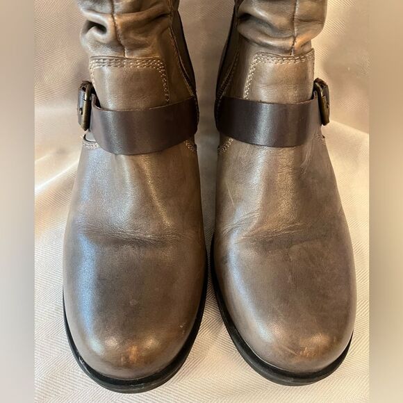 Leather Slouch Ankle Boots Gray Brown Moto Buckle Lug Block Heel SZ 10.5 - Picture 3 of 11